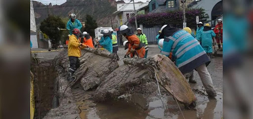 Una Intensa Lluvia Y Desborde De R Os Dejaron Personas Afectadas