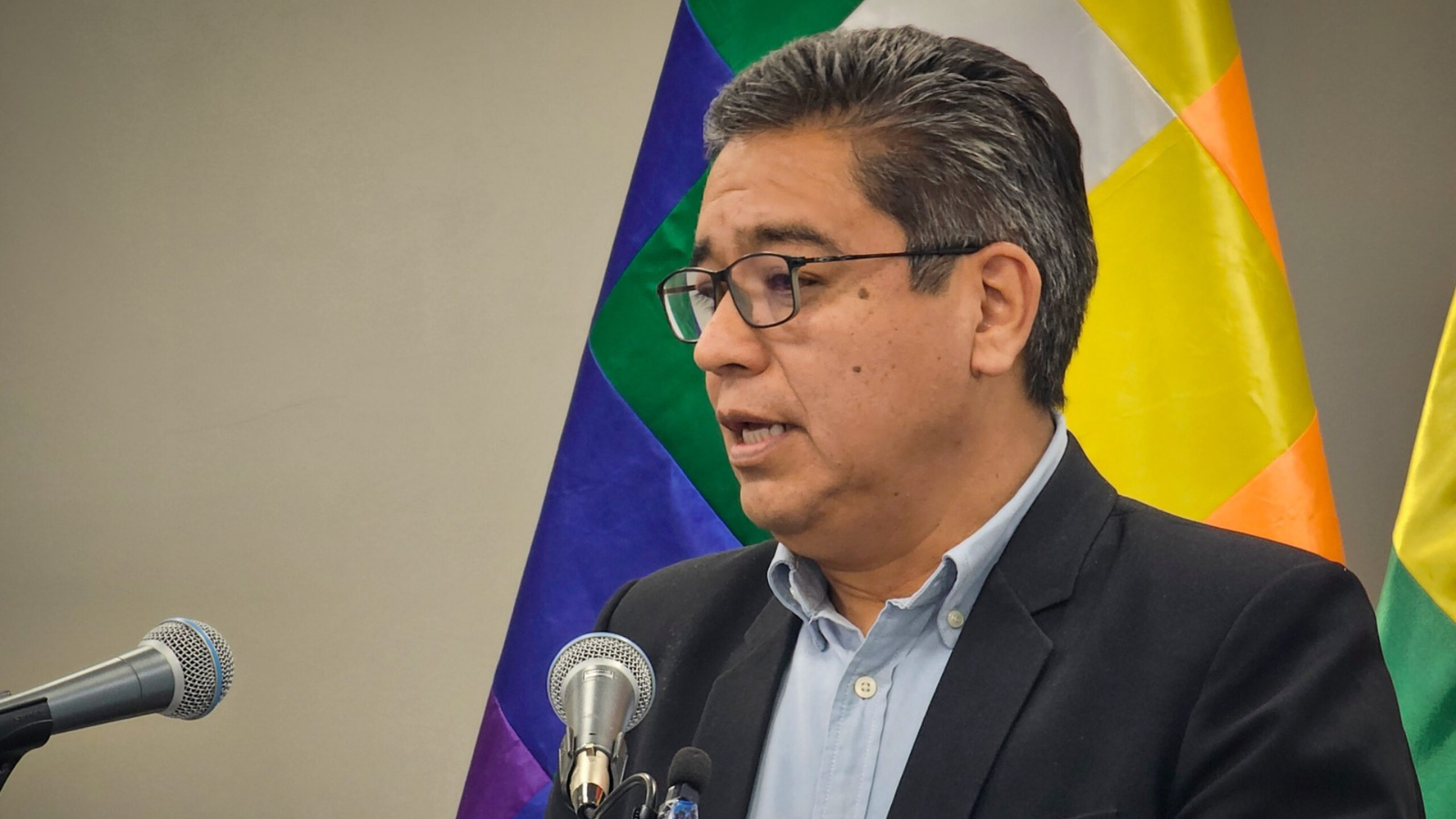 Gobierno niega haber pagado por separata en USA Today, pero revela contratos publicitarios de ENDE y YPFB 004 31