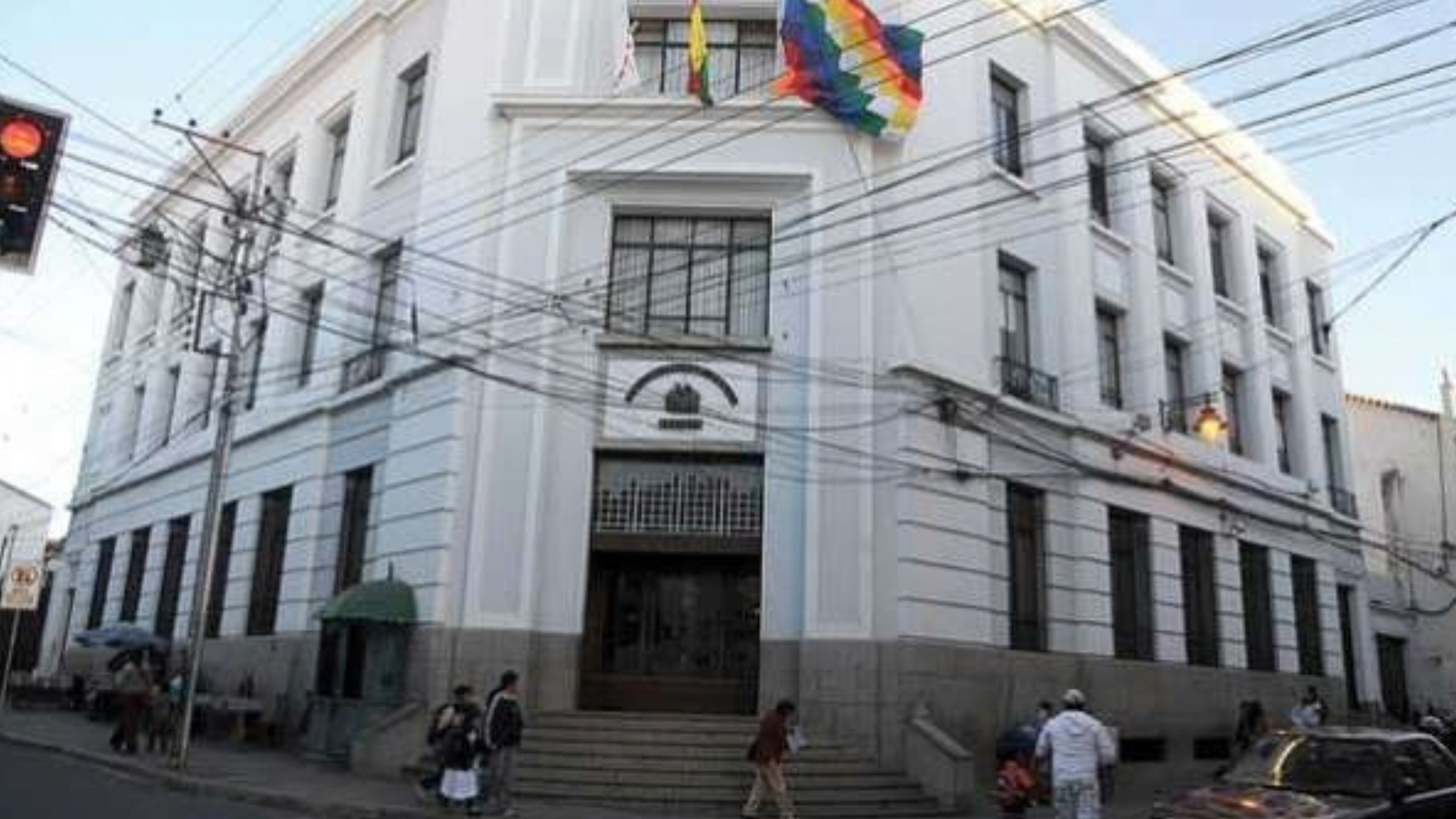 Defensoría pide respetar autonomía del Ministerio Público y aplicar suplencia conforme a la Ley 004 62