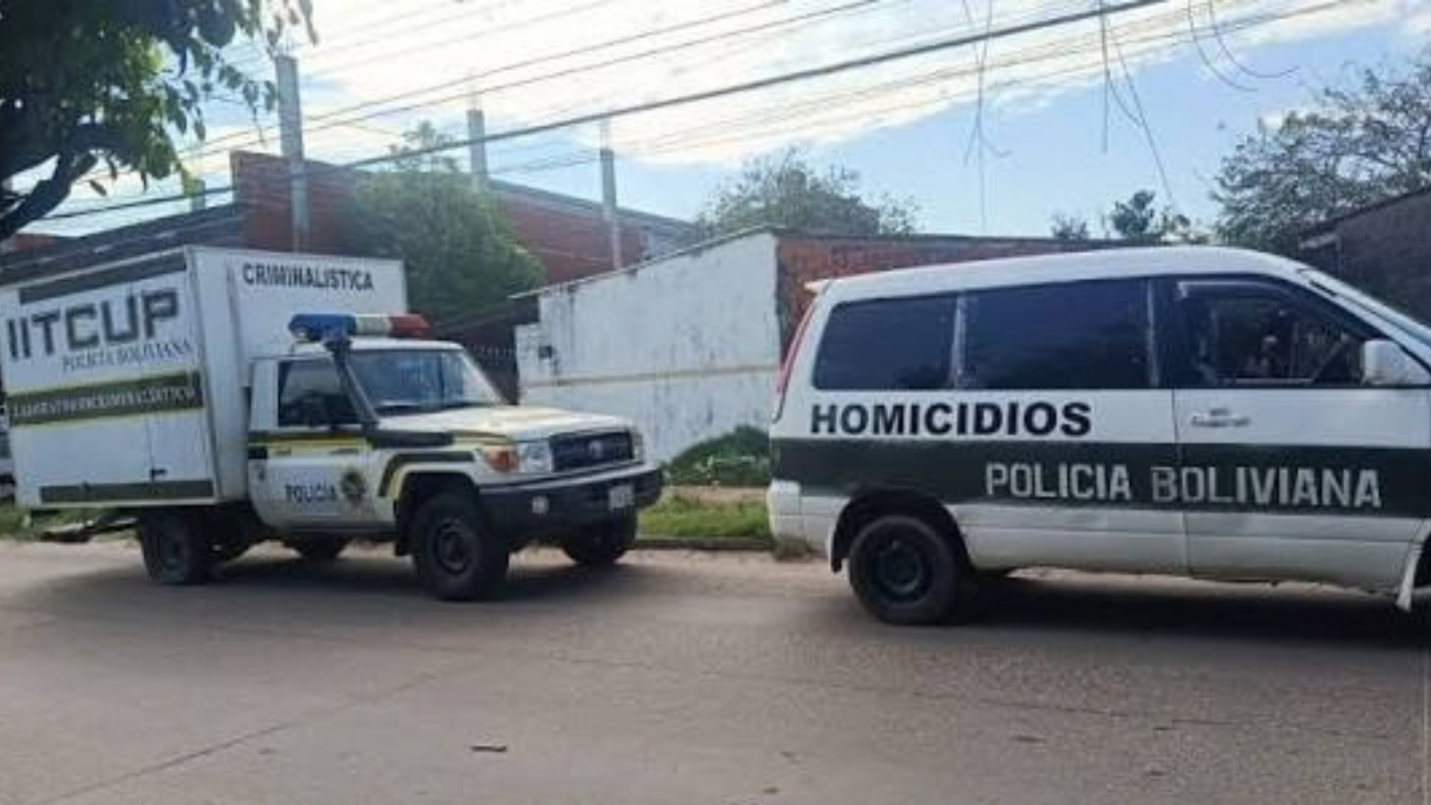 Hallan cadáver en descomposición de una mujer en el Plan Tres Mil; su hijo convivió días con el cuerpo 004 20261010 091046 0000
