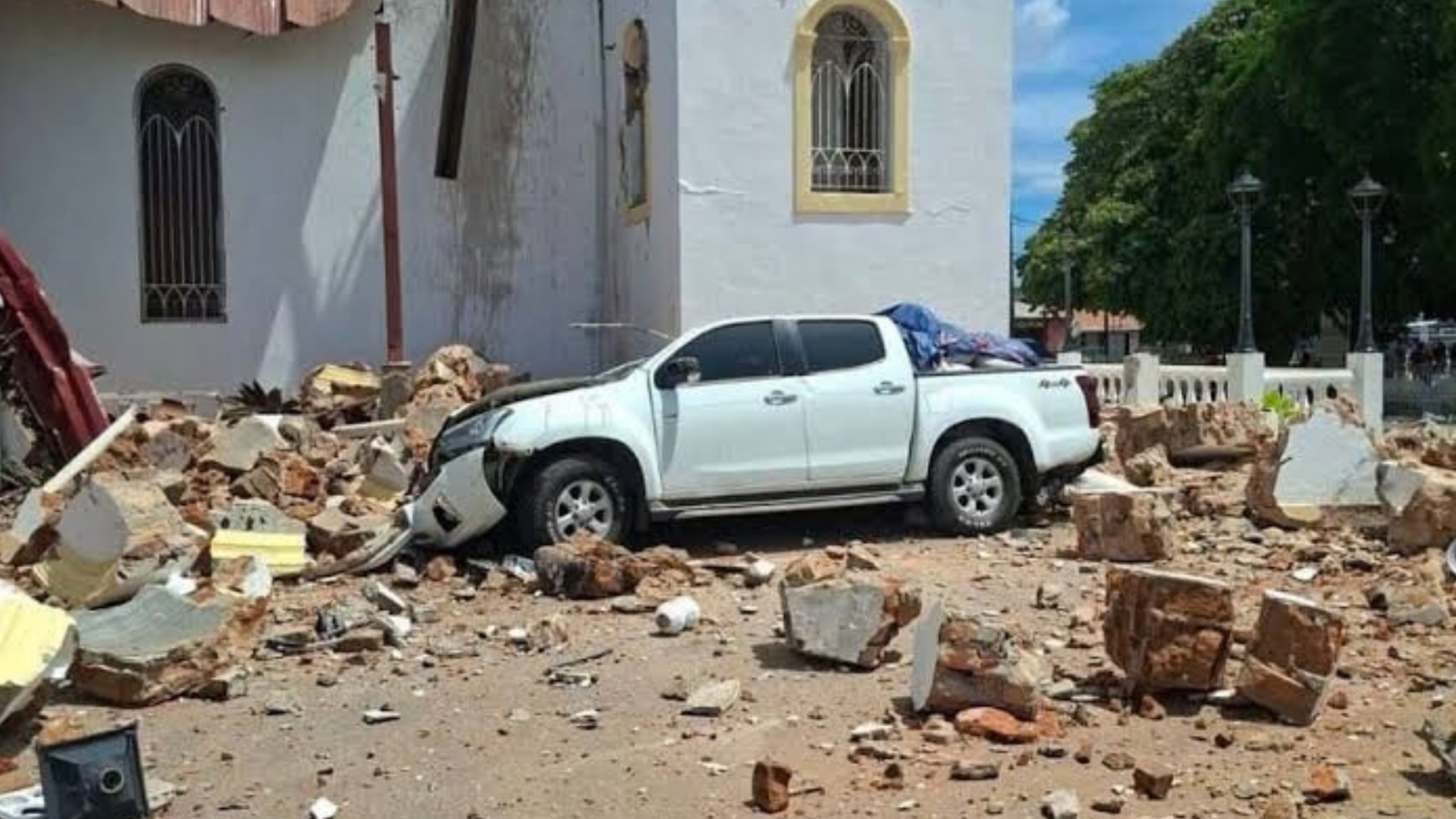 Cancillería habilita líneas de asistencia consular tras sismo de 7,7 en Panamá 004 20261010 112408 0000
