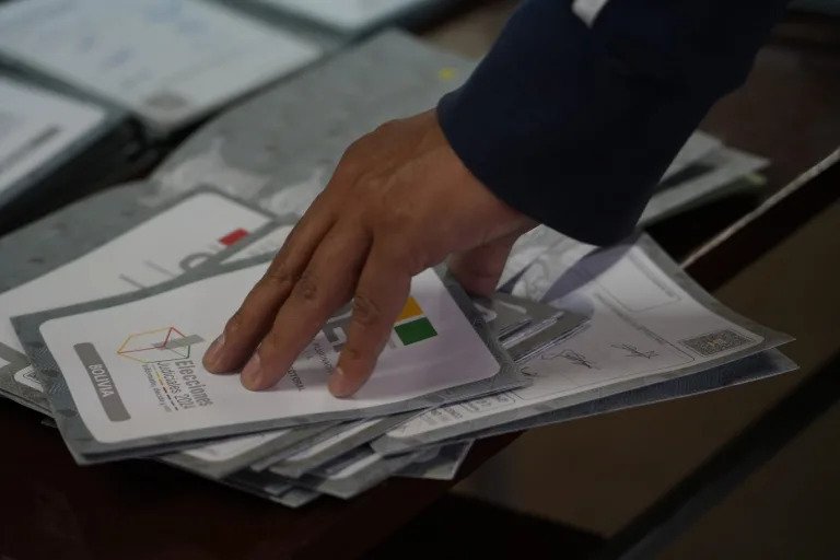Vocal del TSE considera inviable realizar los comicios judiciales complementarios este año 1 5 22 768x512 1
