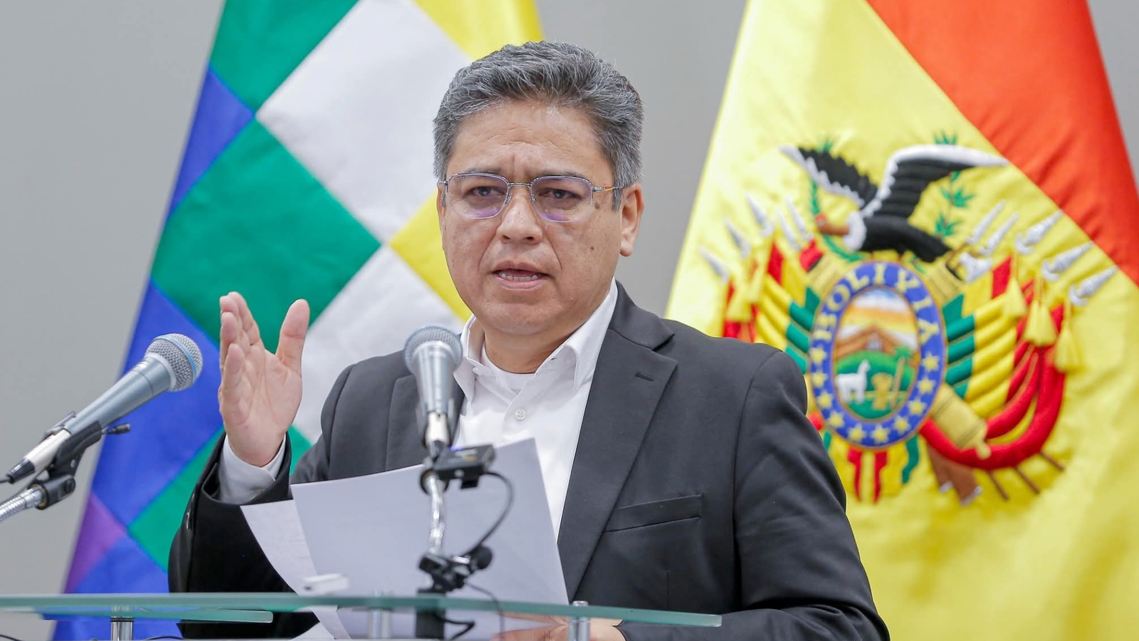 Gobierno convoca a la COB a una mesa de diálogo este miércoles en la Casa Grande del Pueblo 20260616 203626 0000