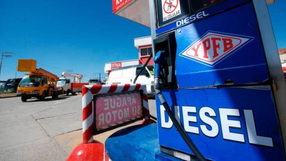 Gobierno descarta por ahora retirar la subvención a la gasolina y al gas, según vocero 2ad83d14 131c 41d9 b94f 0eede343ff79