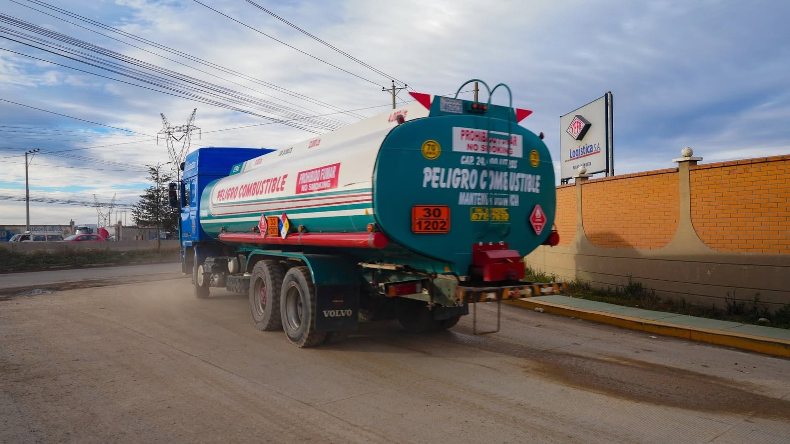 Gobierno anticipa “decisiones difíciles” en torno a la subvención a combustibles 500707573 1032423775645853 3799091426277490671 n 1