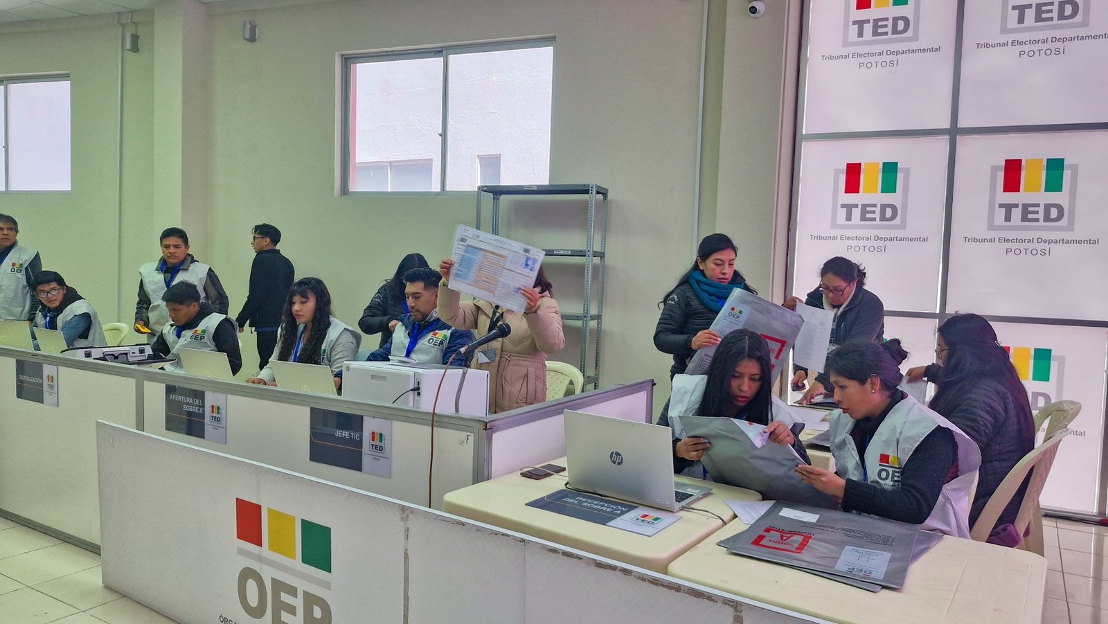 Elecciones: Rodrigo Paz lidera tras culminar el cómputo de votos en Potosí y Chuquisaca 534967276 797251742862577 6505851029136848402 n