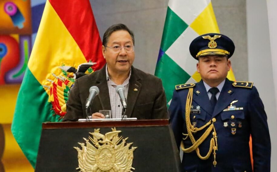 El presidente Arce promulgó la ley de diferimiento de créditos con tres medidas 540904811 1316464629933125 4195600502141496386 n 1