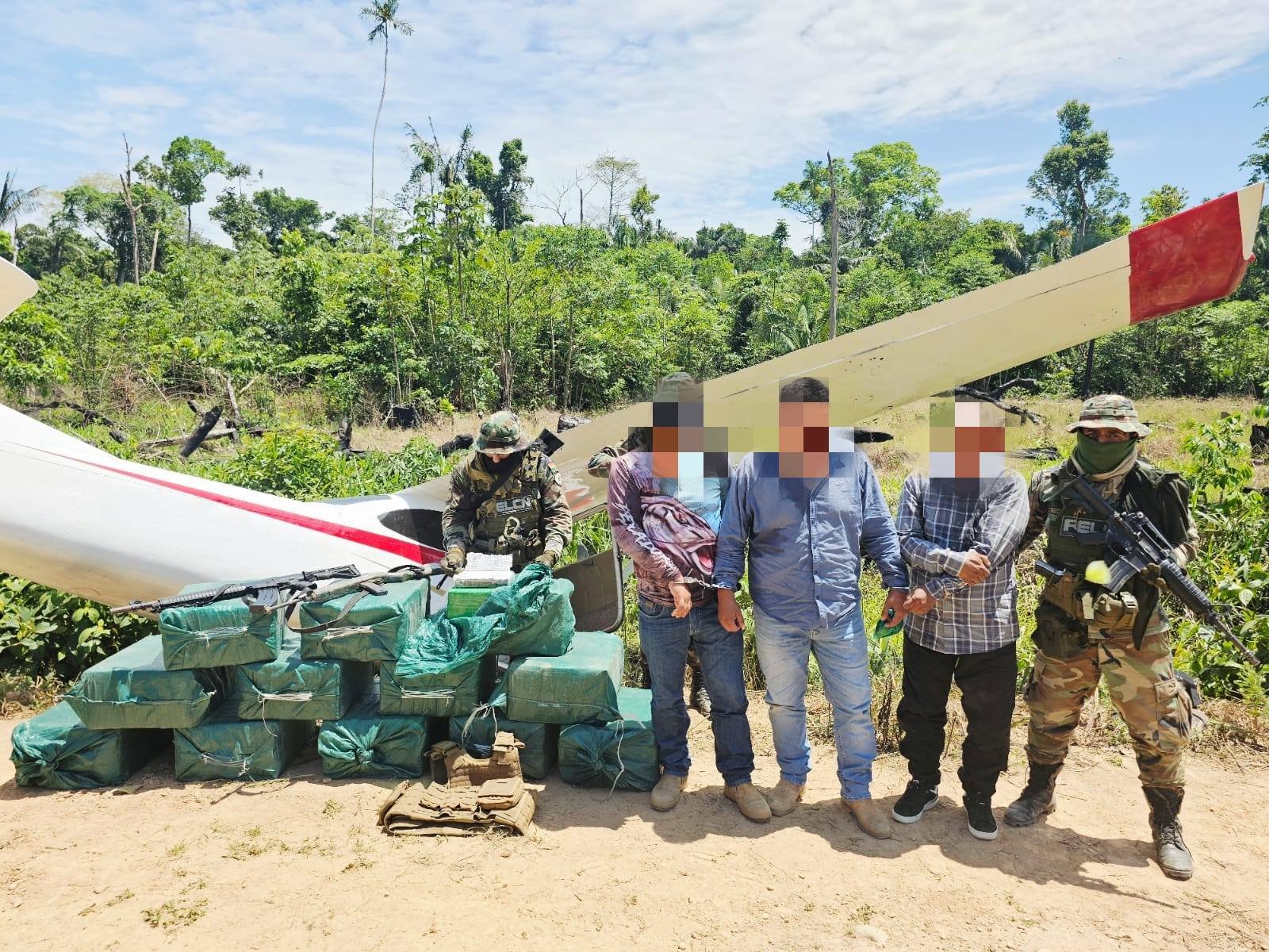 Operativo antidroga termina en balacera en Villa Tunari; la Policía secuestró droga y armas 558239831 1115172344067409 3871357956932609160 n
