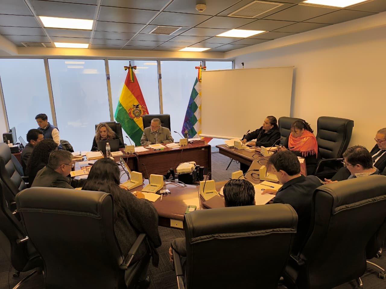 Comisión de Diputados inicia sesión decisiva para tratar la elección de vocales del TSE 594064949 1175983958048608 9010312949253516258 n