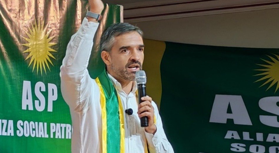 Internan en terapia intensiva al candidato Iturralde por «reacción alérgica grave», según médico 596436246 122134903448980550 2422091673095720420 n 1 1