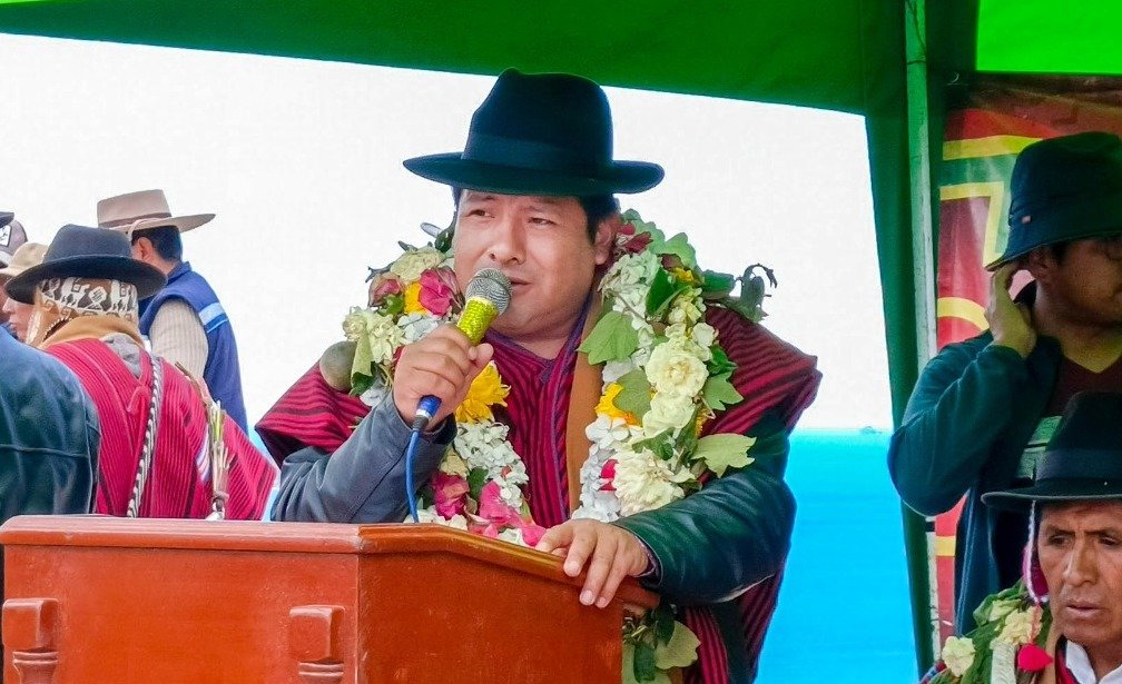 Gobernador Quispe dice que la ley ‘antibloqueos’ vulnera los derechos de la “gente pobre” 599929099 1289030183252382 7512671684791814274 n 1