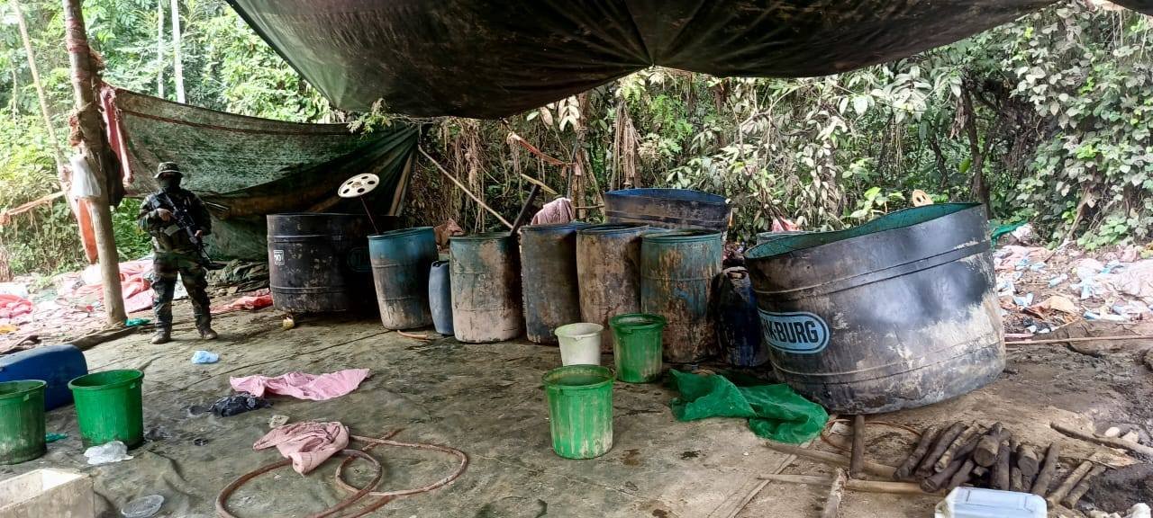 “Tormenta en el Trópico”: Operativos de Umopar incineran 46 fábricas de droga y aprehenden a 11 personas 668489438 1485454016486650 6705117742594313517 n