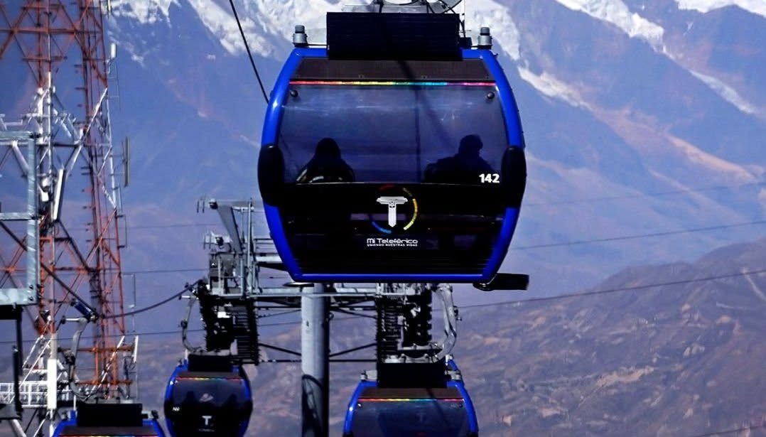 Diputado de Libre pide revisar tarifas de ‘Mi Teleférico’ para garantizar su sostenibilidad 699310562 1290691039862264 2663751584011684060 n