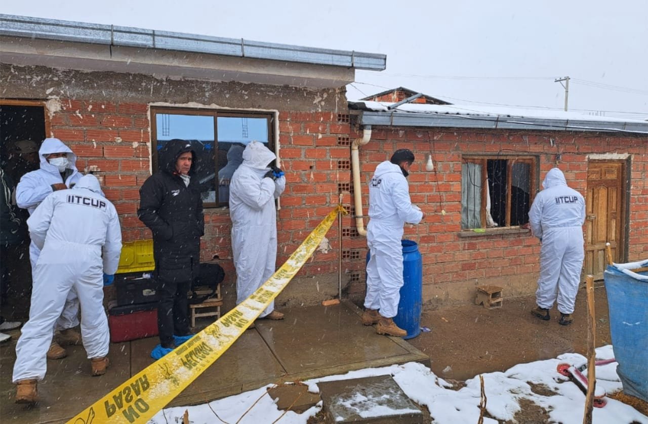 Investigan feminicidio seguido de suicidio tras explosión en una vivienda de Oruro 6a84cb66a5ca6fe7c2e39499