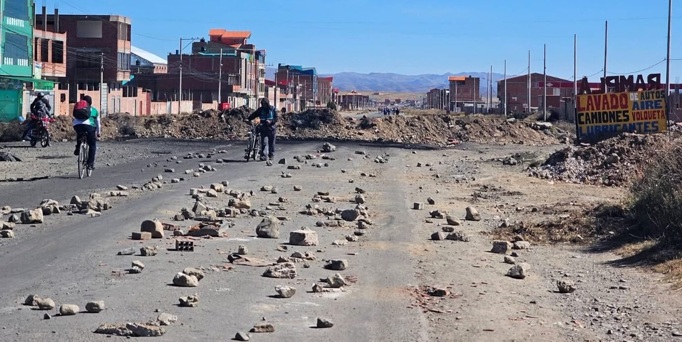 Bolivia inicia la séptima semana de conflictos con 53 puntos de bloqueo 6eeb3981 f5e3 48b7 ba4c a95b4428891c e1781527073460