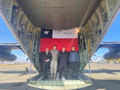 Chile envió cinco toneladas de alimentos a Bolivia ante escasez por bloqueos en La Paz 2 703343153 1362352125712145 6975145763342811720 n