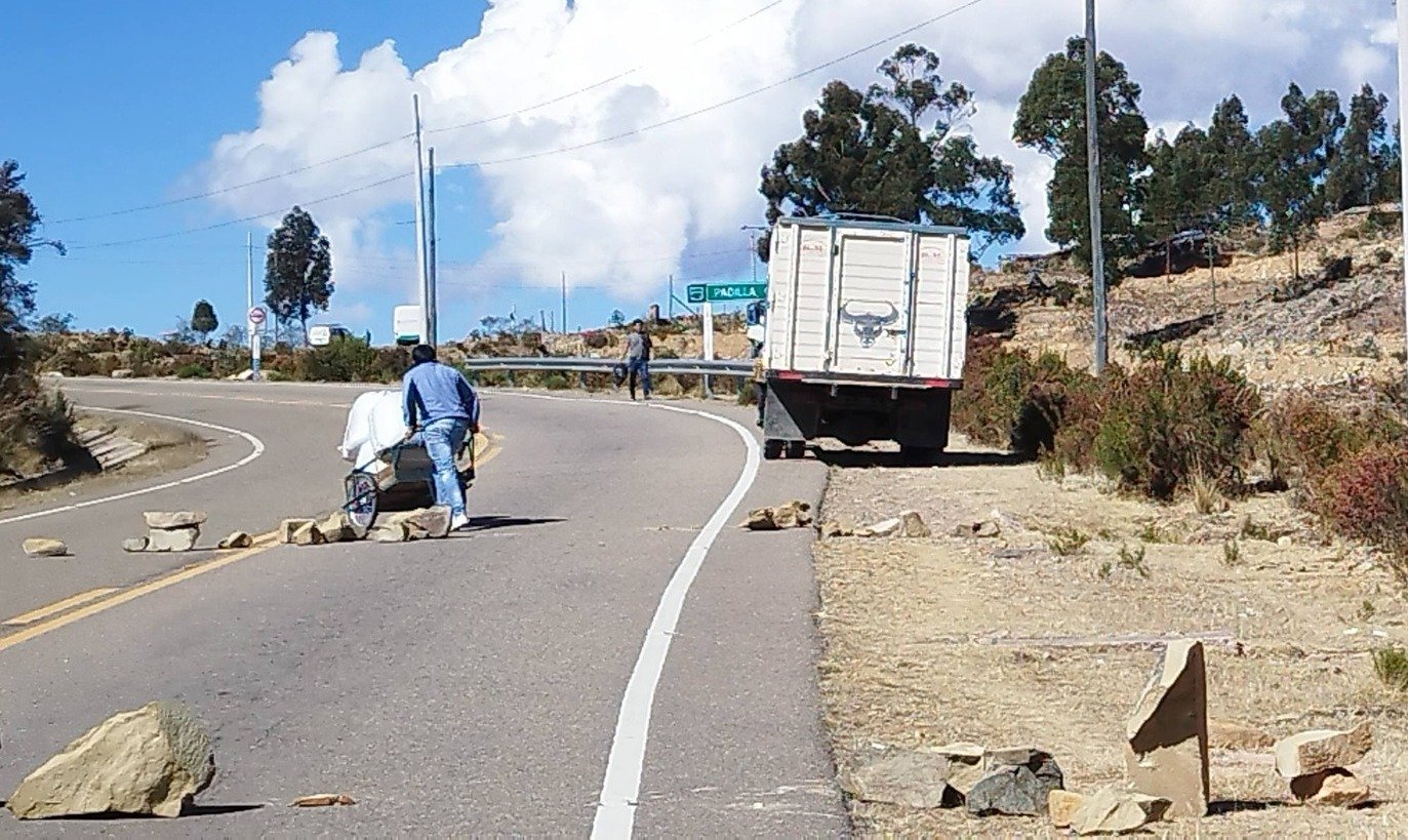Bolivia inicia el día 28 de movilizaciones con 66 puntos de bloqueos en seis departamentos 707763734 1074125724941434 5283677897649889410 n 1
