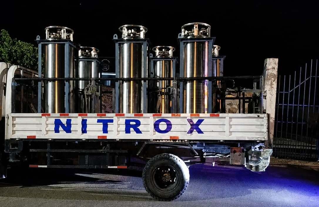 Salud reporta arribo de seis toneladas de oxígeno para hospitales de La Paz y El Alto 722521046 1513466217490321 7569669590298142186 n 1