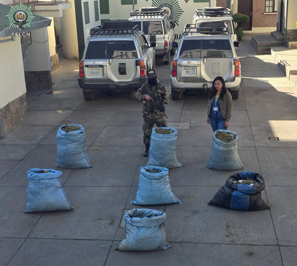 Hallan siete bolsas de yute con marihuana abandonadas en Ticti Norte, Cochabamba 740628753 4528690407415486 8691640172741562148 n