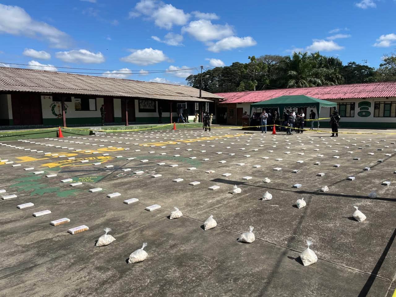 Gobierno asegura que evaluación antidrogas de EEUU a Bolivia corresponde a gestión de Arce, no de Paz 741888784 1441392454704559 3444992271047459373 n