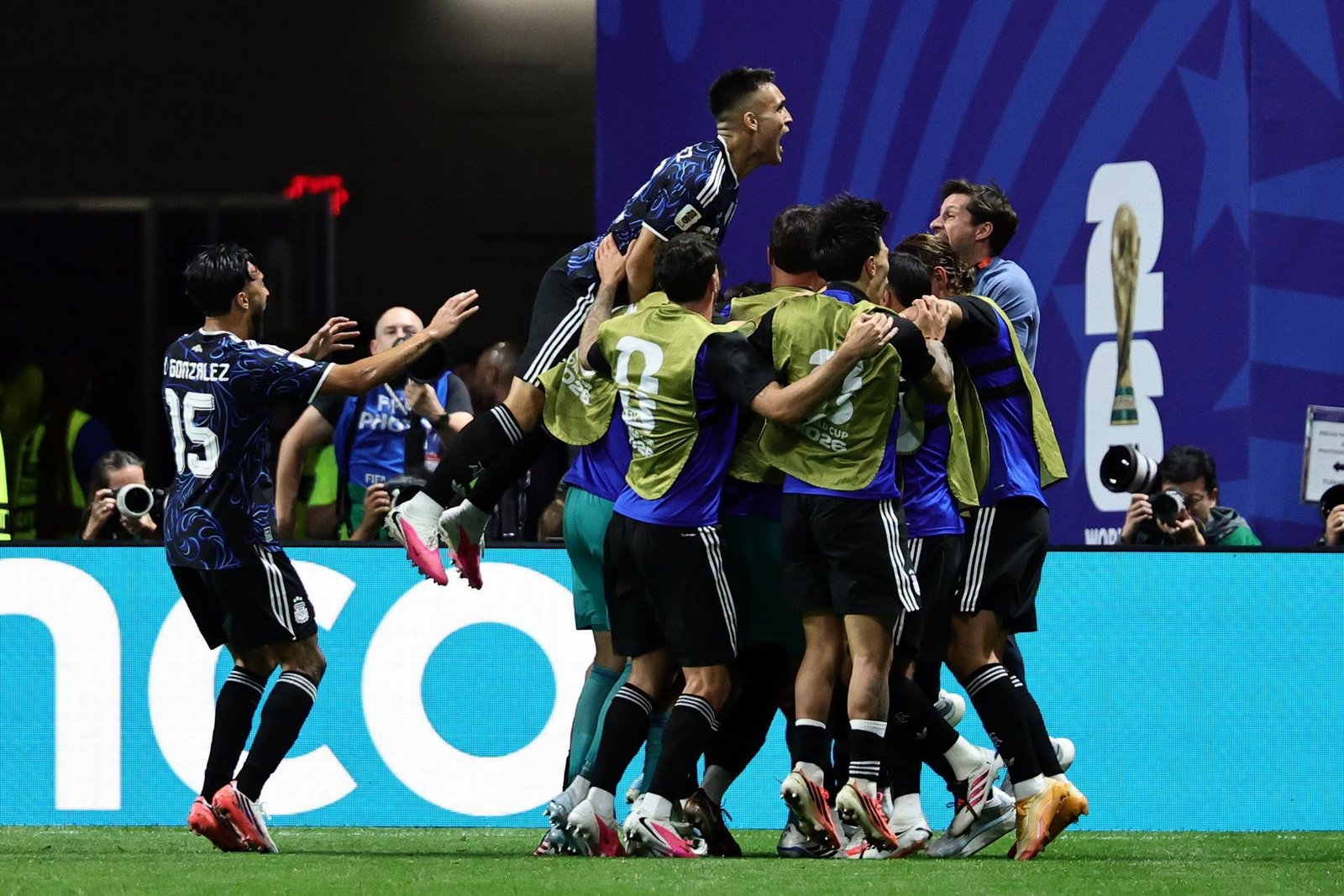 Argentina remonta a Inglaterra y clasifica a la final del Mundial 2026 748175926 1597551352029169 2912766525118292845 n