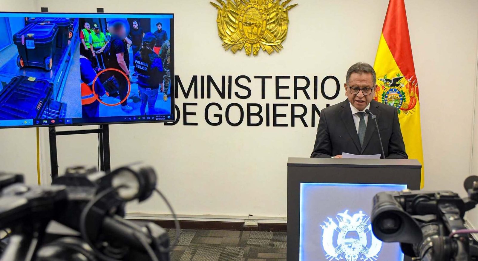 Oro incautado: Gobierno pide informes sobre operativo, liberación de detenidos y cantidad decomisada 753531295 1724513258825625 973700323196163303 n 1