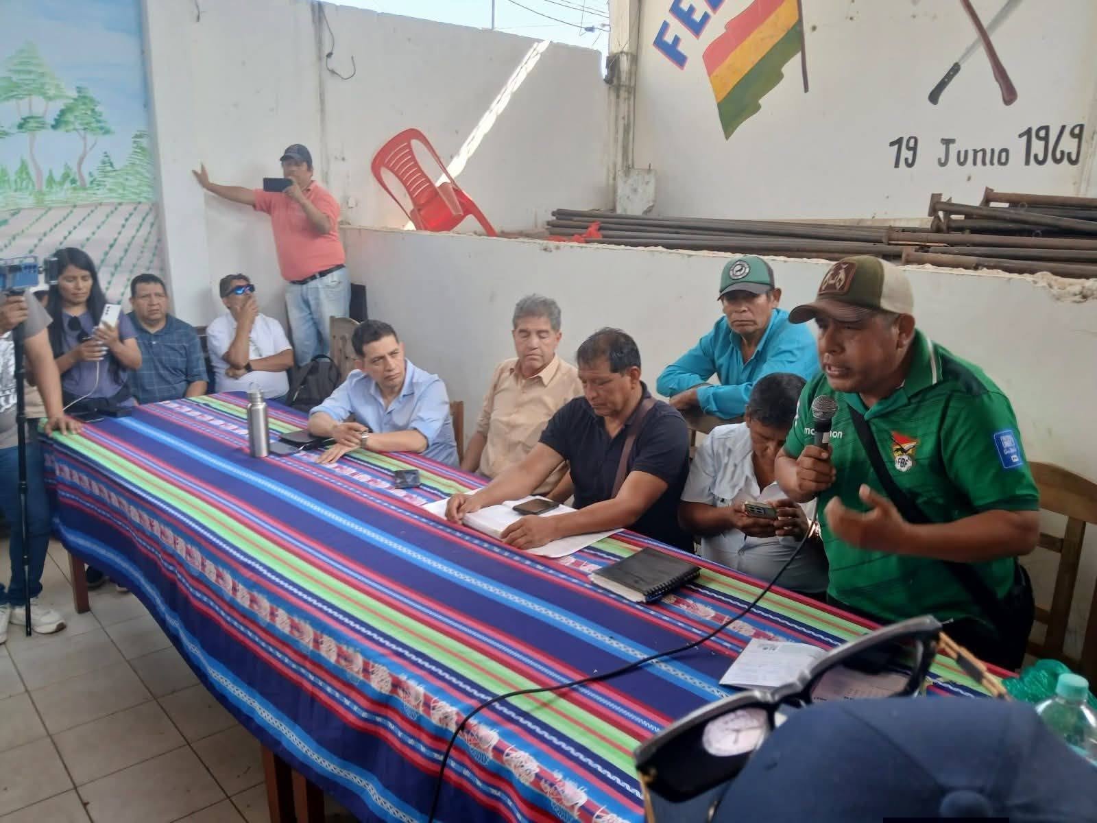Yapacaní suspende bloqueo y da 48 horas al Gobierno para abrogar el Decreto 5676 787023383 1079157294629636 2365158125892972720 n