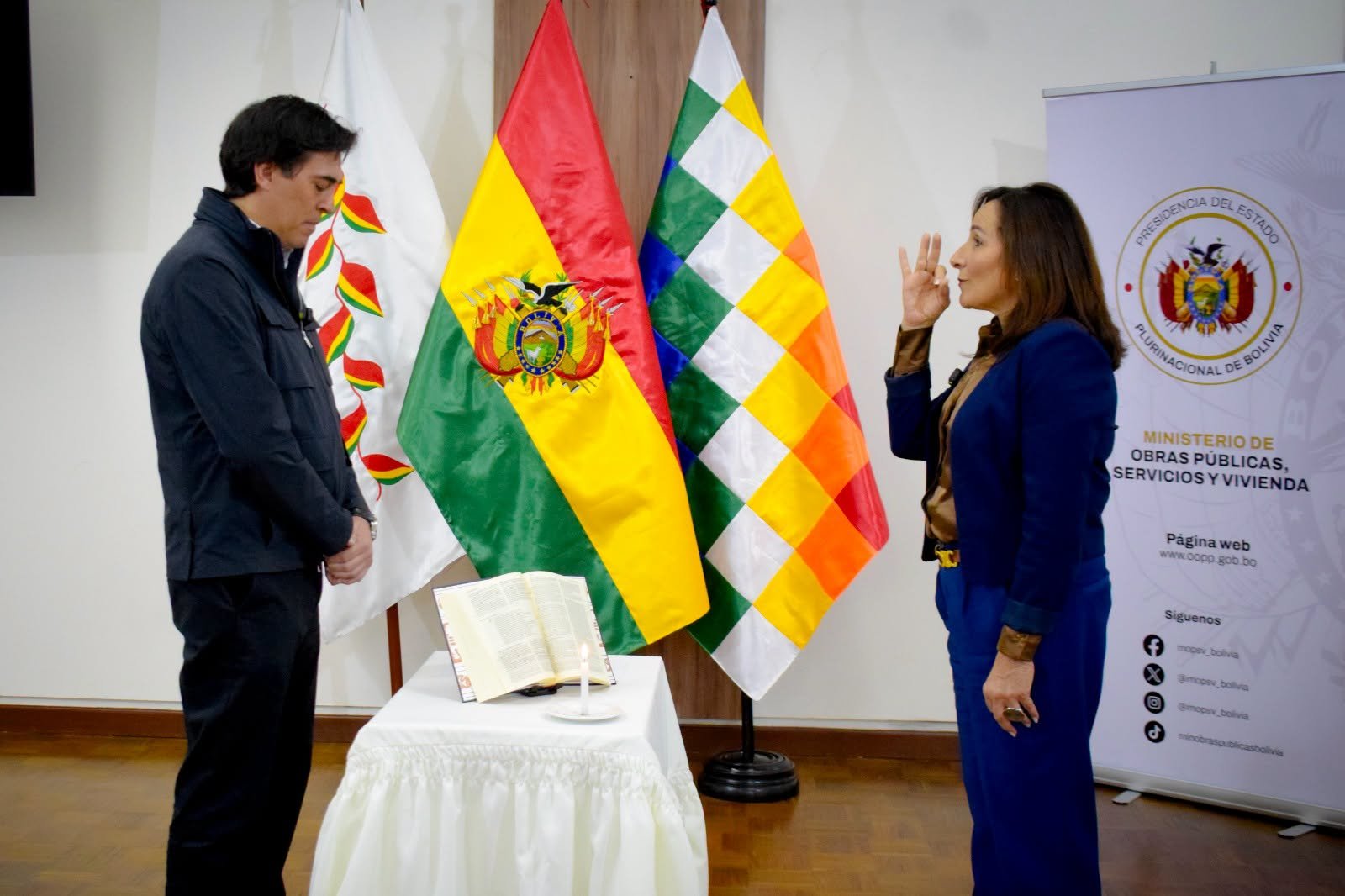 Cynthia Aramayo asume como nueva viceministra de Telecomunicaciones 790949506 3136358623421652 114422439197030606 n