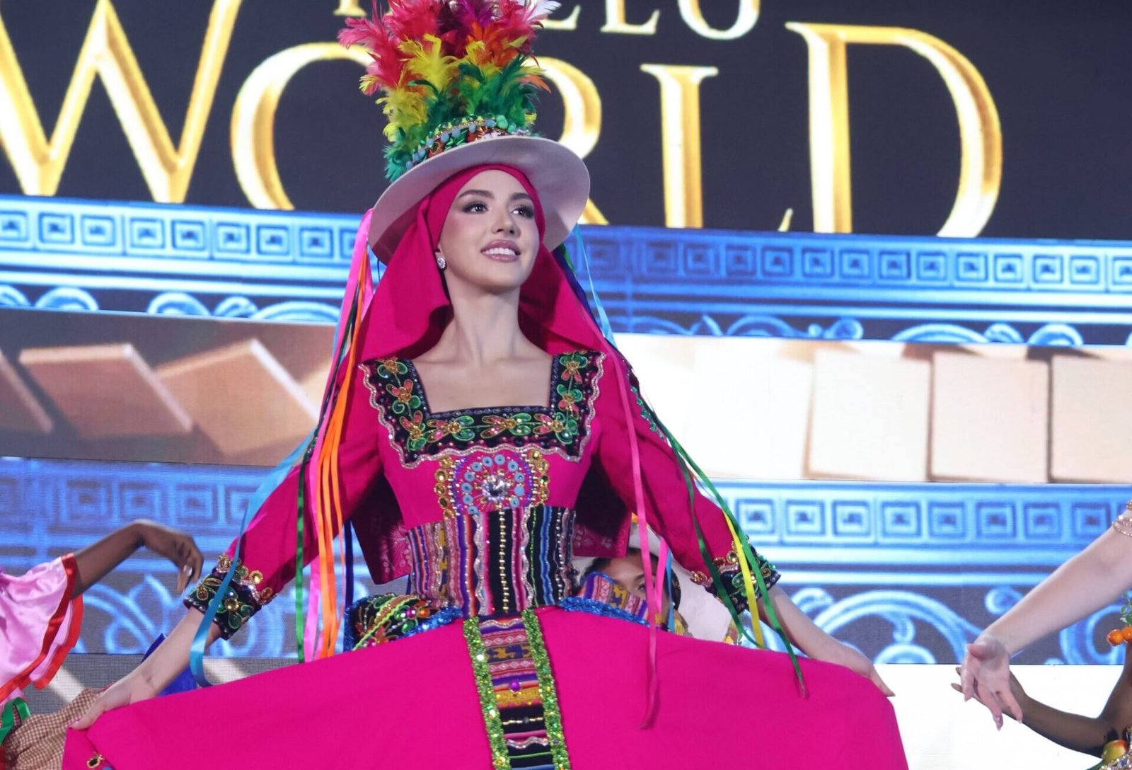 Bolivia fija sus ojos en Vanessa Kraljevic rumbo a la corona de Miss World 2026 793678103 18623943730028751 6498241193996158336 n scaled e1788534217648
