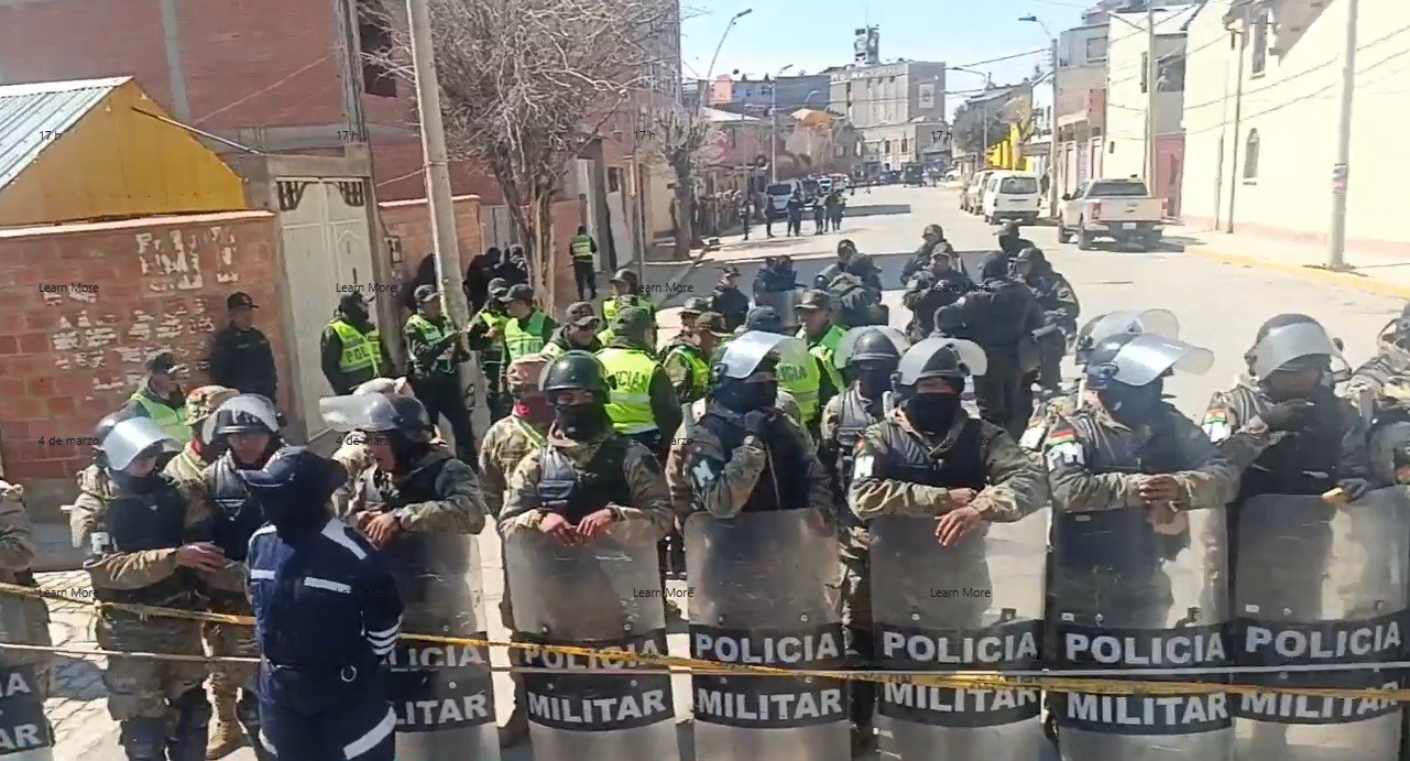 14 militares siguen desaparecidos tras explosiones en Viacha; familias buscan a conscriptos 793901247 122324333318069164 2574805439028977179 n 1