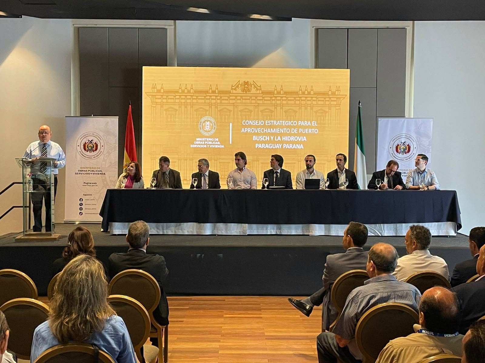 Tras 7 años, reactivan el Consejo Estratégico de Aprovechamiento de Hidrovía Paraguay- Paraná 802565310 1102240989050095 3626859798408451770 n