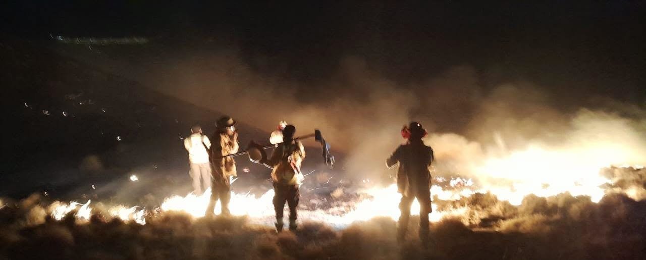 Tarija: Sernap moviliza equipos para combatir incendio activo en la Cordillera de Sama 846528738 3499005580487666 5109080942217481684 n