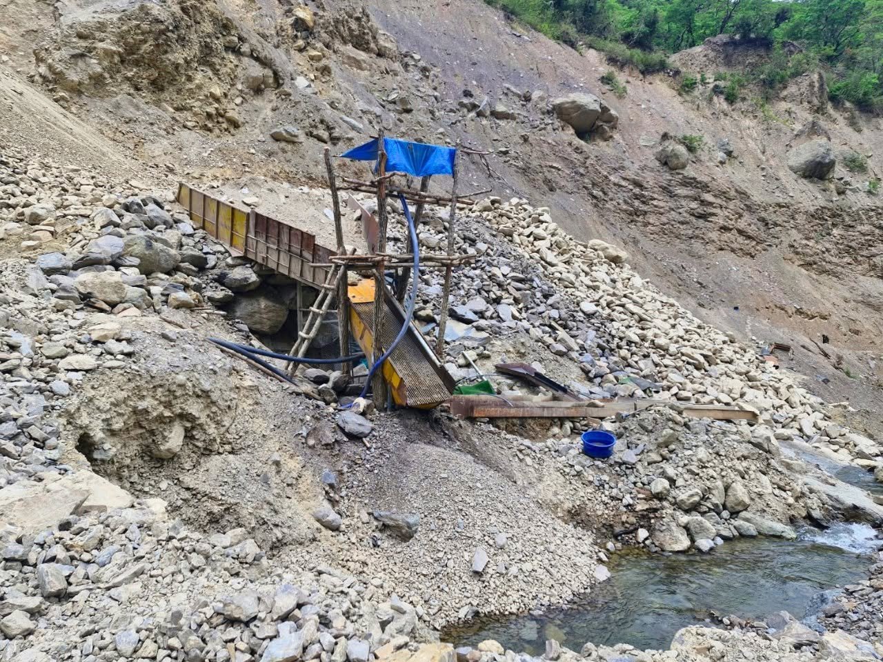 Cochabamba: AJAM detecta indicios de minería ilegal en Cocapata 866955445 1437082151934124 2225972907321119434 n
