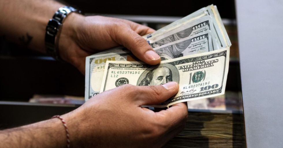 BCB inicia segunda fase de devolución de dólares; desde hoy se puede retirar hasta $us 5.000 90d4316b 4048 4715 873e 639c8677205c