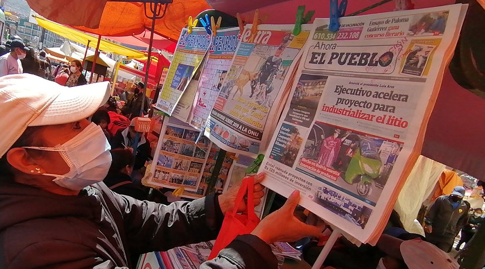 Gobierno suspende impresión del periódico ‘Ahora el Pueblo’ y operaciones de la agencia ABI AhoraElPuebloAniversario0105 1