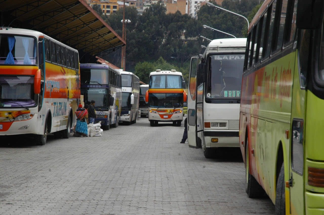 Terminal de Buses de La Paz habilita viajes a Cochabamba Buses terminal La Paz