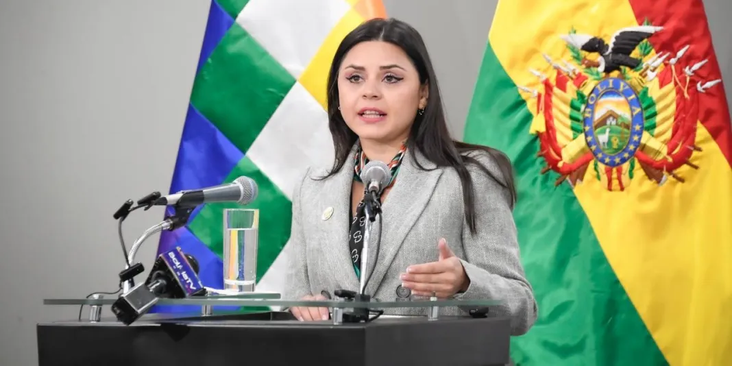 Vocera asegura que el Ejecutivo y el ministro Medinaceli no temen a la interpelación Carla Faval 5 1068x534 1