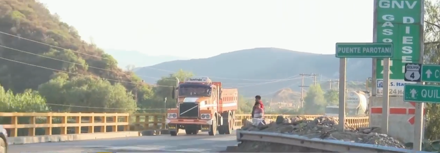 Policía reporta vías expeditas en Cochabamba y refuerza vigilancia en puntos estratégicos Carretera Cocha