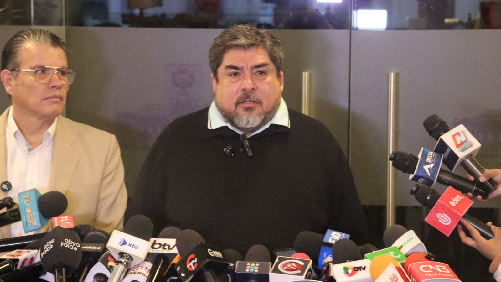 Diputado Edgar Zegarra presentará denuncia penal contra la dirigencia de la COB y Túpac Katari por los bloqueos Diseno sin titulo 19 1