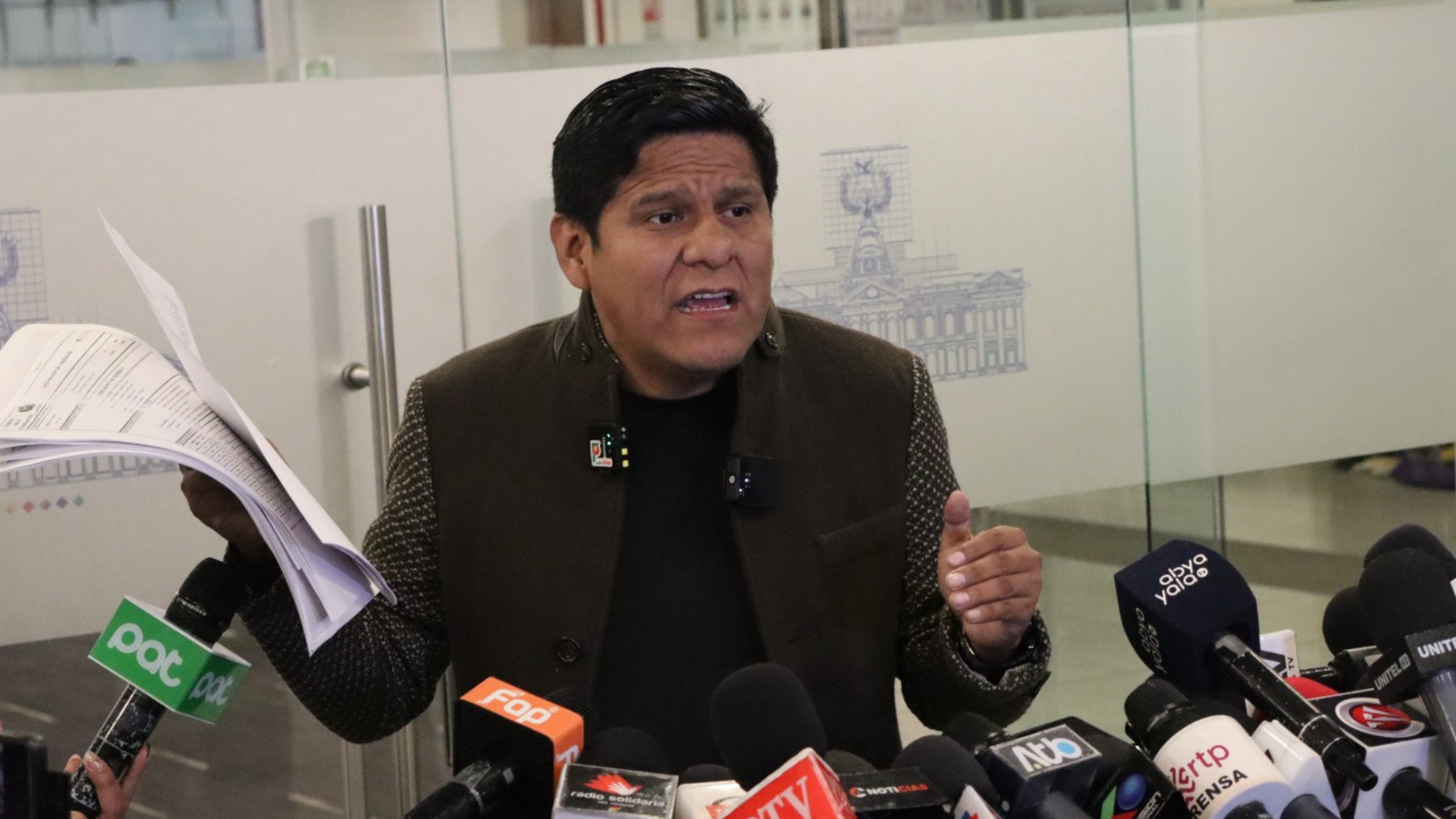 Diputado Rolando Pacheco anuncia acción de inconstitucionalidad contra el D.S. 5676 y acusa al Gobierno de favorecer a privados Diseno sin titulo 2026 08 17T132914.980