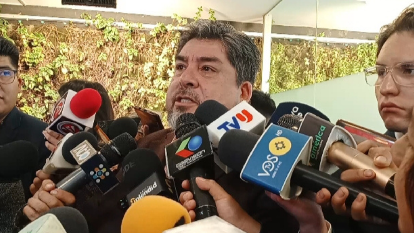 Diputado Zegarra atribuye renuncia de Sokol a “política corrupta” en la Policía y exige que declare ante la justicia Diseno sin titulo 2026 08 31T144438.771