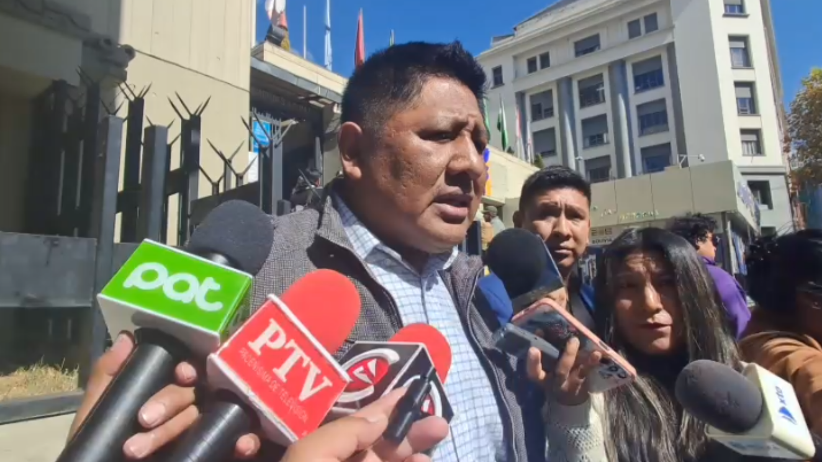 Transporte Libre respalda intervención a YPFB y exige investigación neutral, sin tinte político Diseno sin titulo 2026 09 02T143534.847