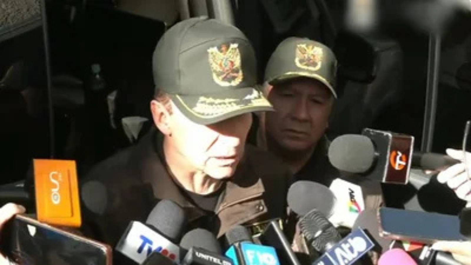 La policía advierte aprehensiones y cárcel para quienes incumplan el estado de excepción Diseno sin titulo 29 3
