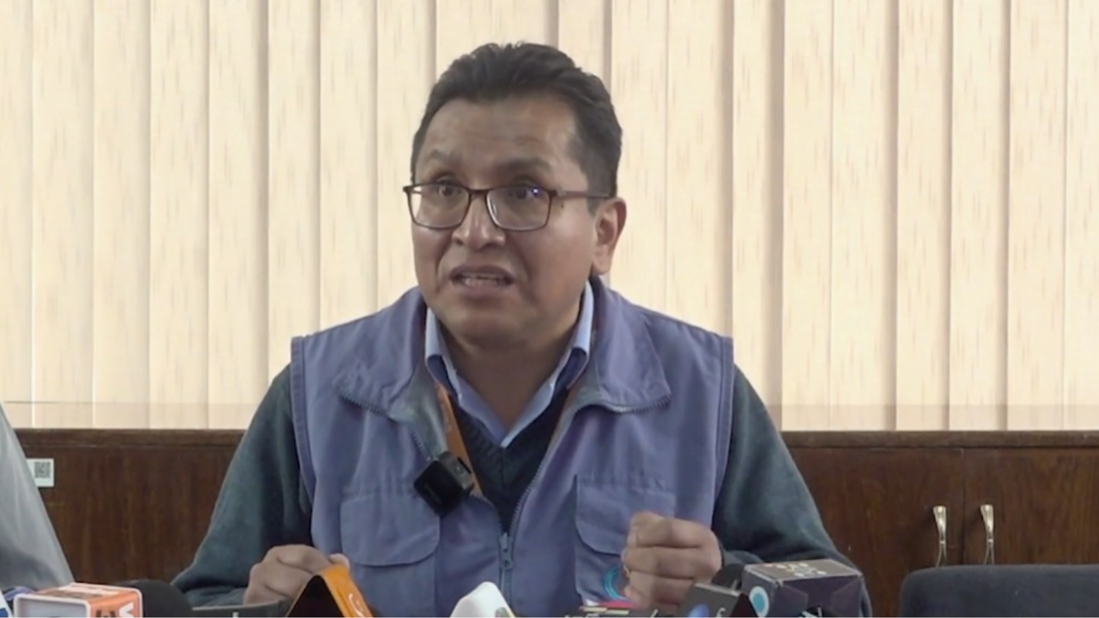 Defensor del Pueblo pide priorizar la convivencia pacífica y alerta que el país está “al borde del precipicio” por la prolongación del conflicto Diseno sin titulo 34 2