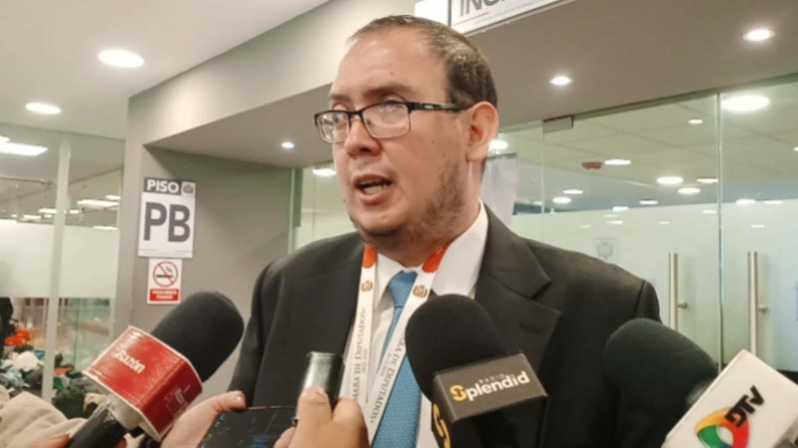 Diputado Córbera alerta que la subvención fija de combustibles y brecha regional generan escasez y contrabando Diseno sin titulo 44 2