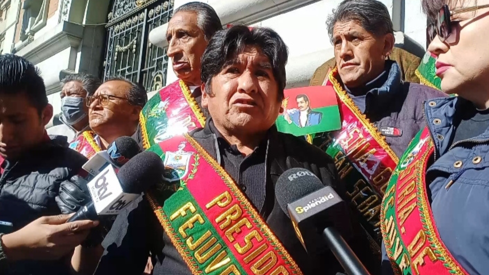 Fejuve La Paz declara “enemigos de la ciudad” a dirigentes de COB y campesinos y exige estado de excepción Diseno sin titulo 7 4