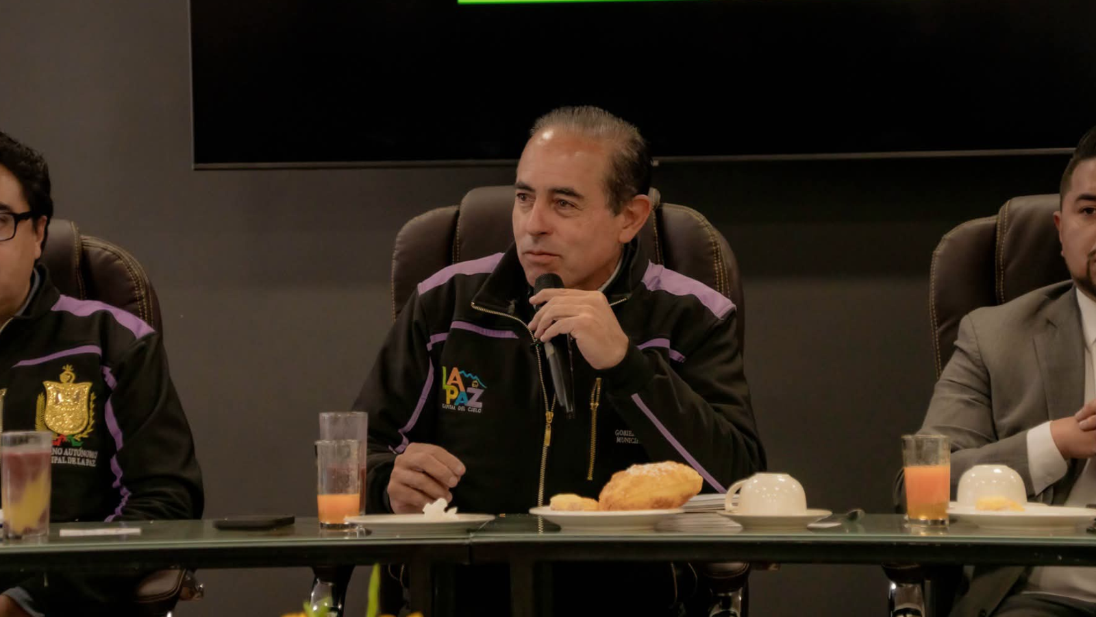 Alcalde Dockweiler denuncia «organización criminal» en la Alcaldía de La Paz y reporta daño de Bs 27 millones en gestión de Arias Diseno sin titulo 84