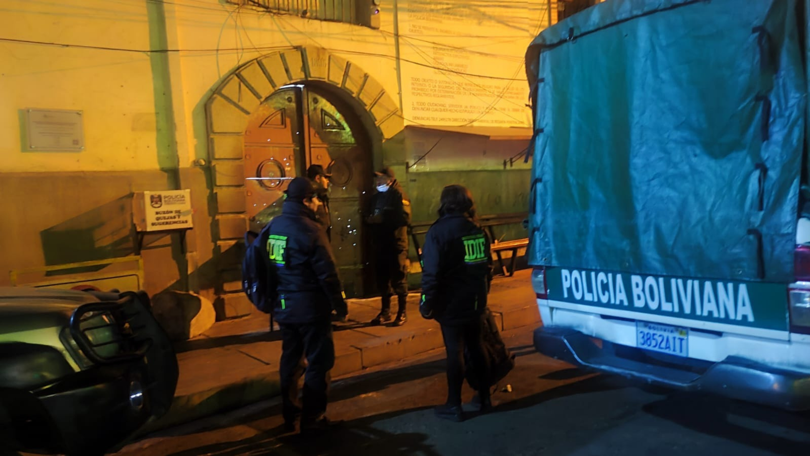 37 feminicidios en Bolivia en 2026: La Paz suma 15 con caso en cárcel de San Pedro Diseno sin titulo 20260607 105012 0000