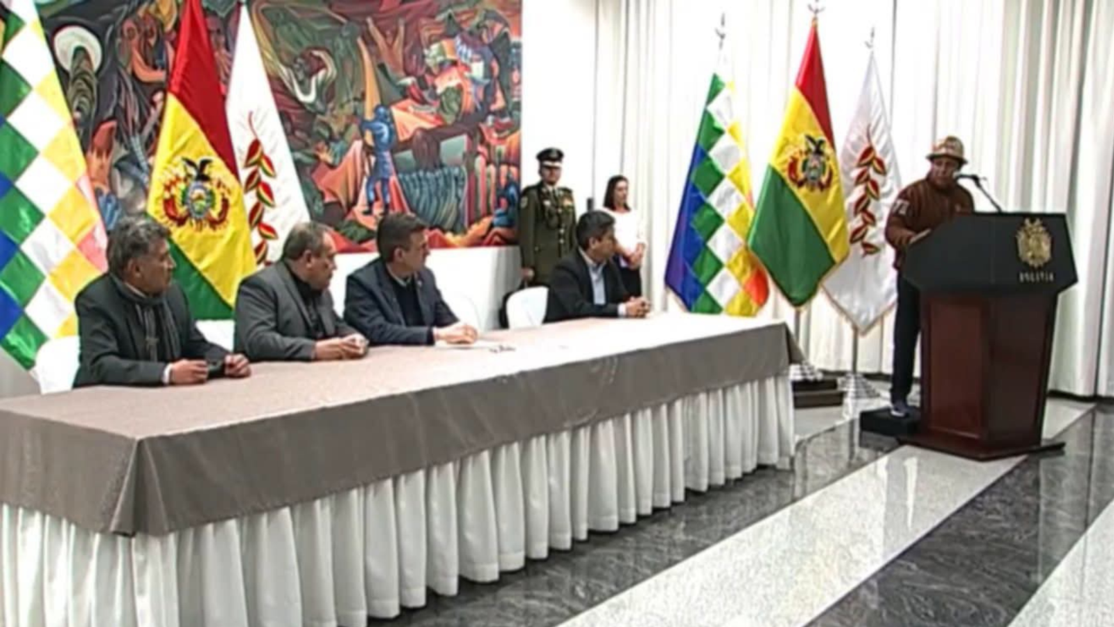 Gobierno y mineros de Colquiri suscribieron acuerdos para potenciar la producción minera Diseno sin titulo 20260618 212335 0000
