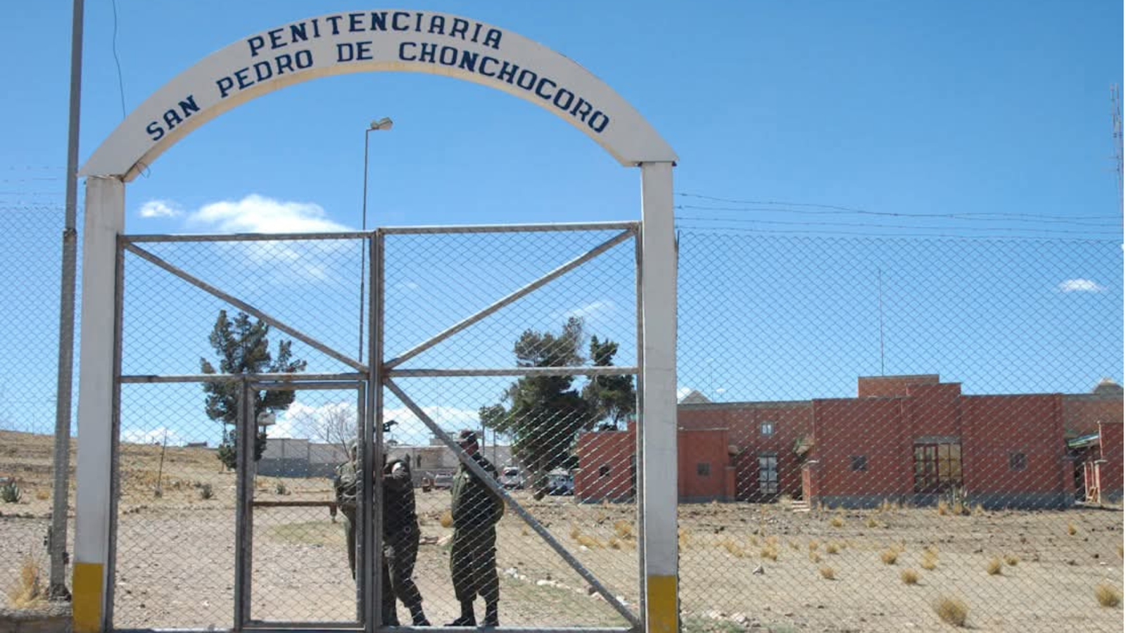 Balacera en Chonchocoro deja un muerto y un herido: Seguridad Penitenciaria confirma enfrentamiento entre reos y alerta por explosivos Diseno sin titulo 20260719 201534 0000
